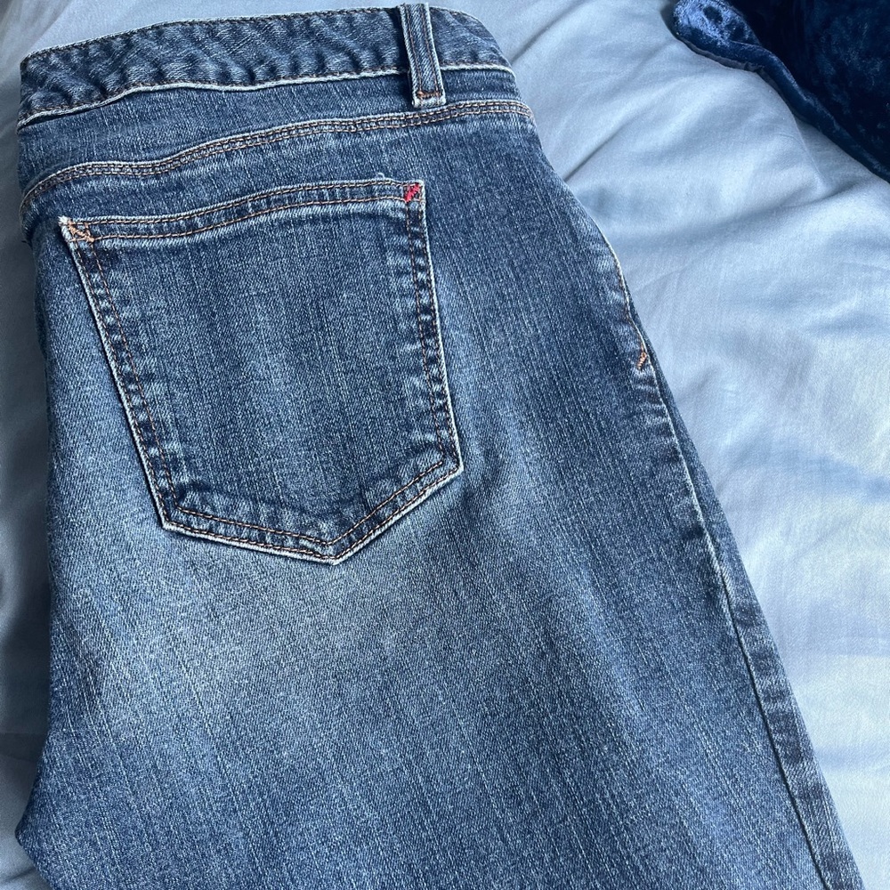 Tommy Hilfiger Modern straight cut denim jeans. Size 10R. EUC.